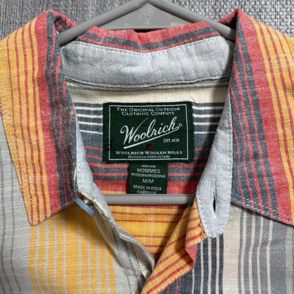 Woolrich‎ Striped Short Sleeve Button Down Shirt Men's Medium - Picture 2 of 5